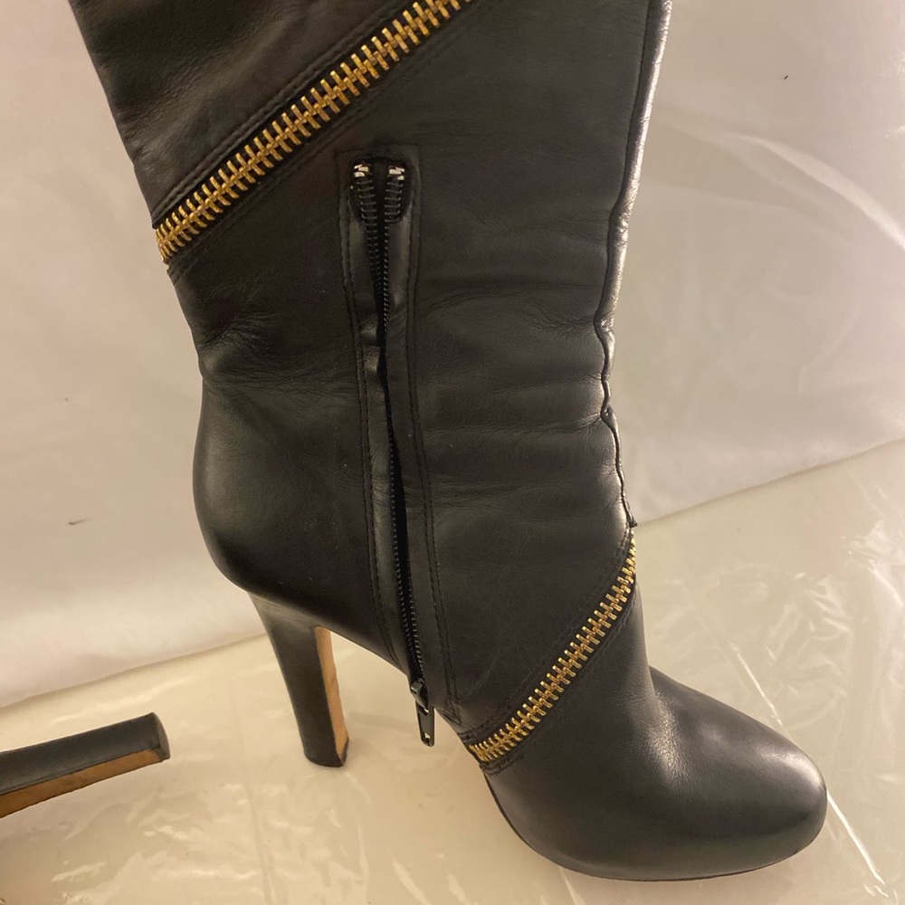 Diane Von Furstenberg Black Leather Zipper
Wraparound Tall Heeled Boots~Size 6 - Picture 3 of 13
